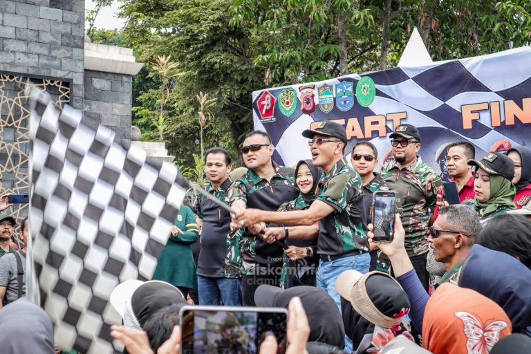 Hadiri Kegiatan Jalan Santai HUT TNI ke-78, Bupati Ciamis Harap TNI Semakin Jaya